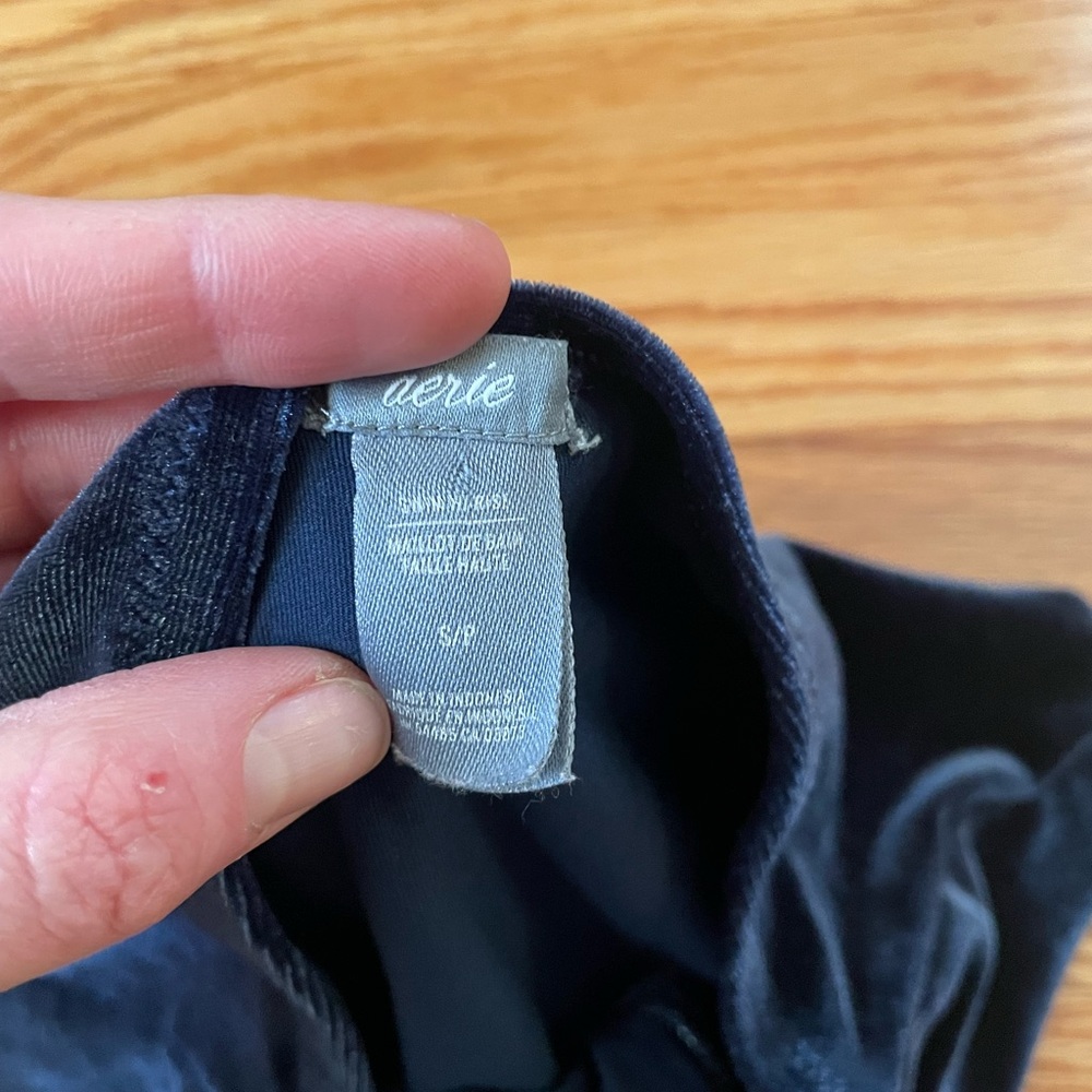 Aerie velvet two piece swimsuit - Picture 5 of 5
